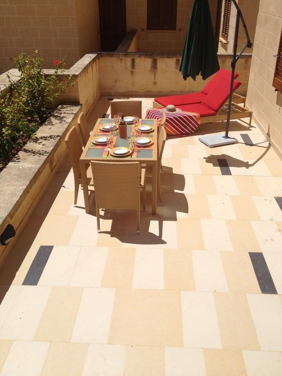Fort Chambray Apartment Għajnsielem 객실 사진