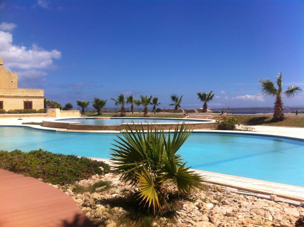Fort Chambray Apartment Għajnsielem 객실 사진
